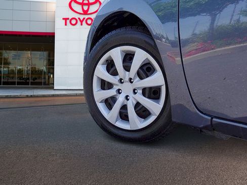 Certified 2019 Toyota Corolla LE w/ Carpet Mat Package (TMS) FWD image 8