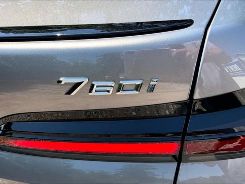 New 2026 BMW 760i xDrive w/ Executive Package AWD/4WD image 15