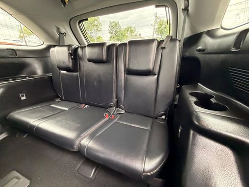 Used 2018 Toyota Highlander XLE w/ Protection Package #3 AWD/4WD image 27
