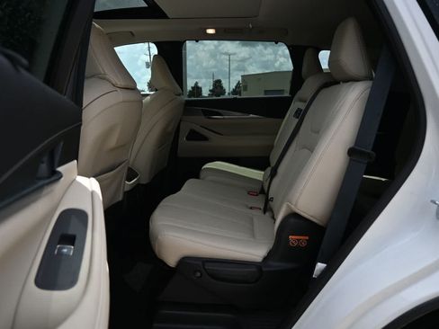 Certified 2023 INFINITI QX60 Luxe w/ Performance Audio Package AWD/4WD image 19