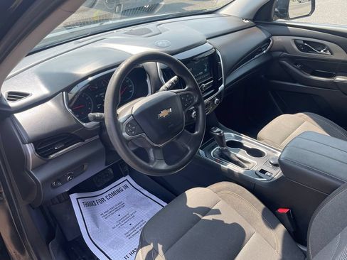 Used 2019 Chevrolet Traverse LS AWD/4WD image 14
