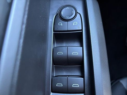 New 2026 Chevrolet Colorado W/T image 16