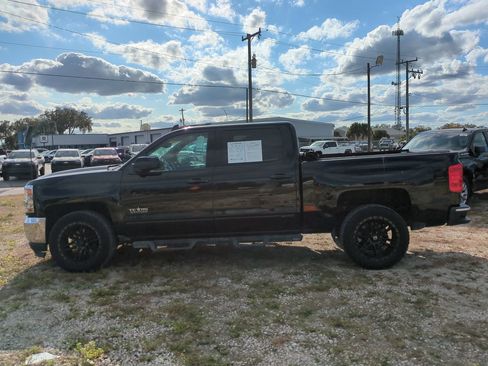 Used 2017 Chevrolet Silverado 1500 LT w/ Texas Edition image 7