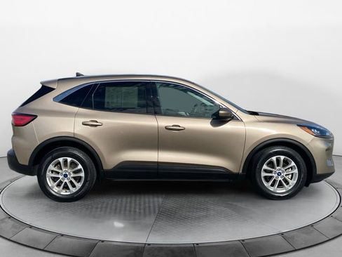 Used 2021 Ford Escape SE FWD image 6