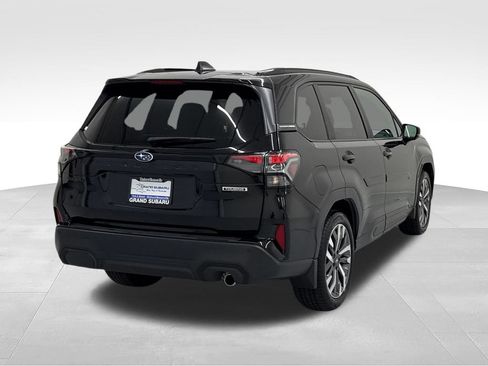 Used 2026 Subaru Forester Touring AWD/4WD image 7