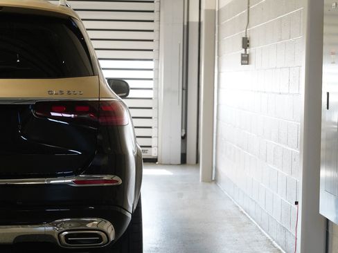 New 2026 Mercedes-Benz Maybach GLS 600 4MATIC image 13