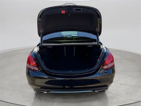 Used 2018 Mercedes-Benz C 300 Sedan w/ Premium Package image 9
