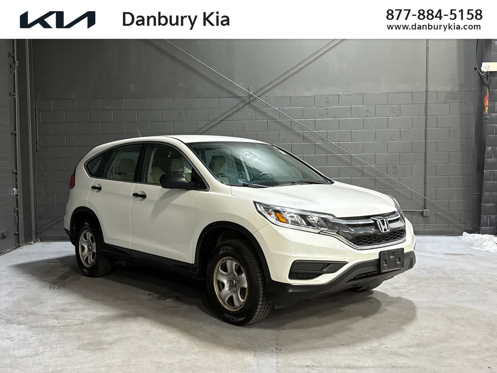 Used 2016 Honda CR-V LX image 1