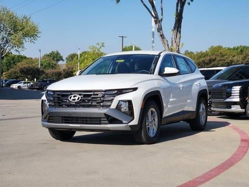 New 2026 Hyundai Tucson SE image 2