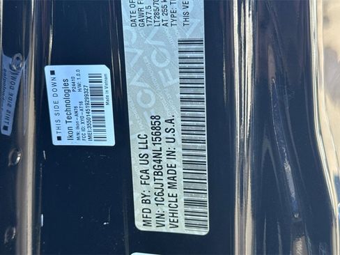 Used 2022 Jeep Gladiator Rubicon w/ LED Lighting Group image 32