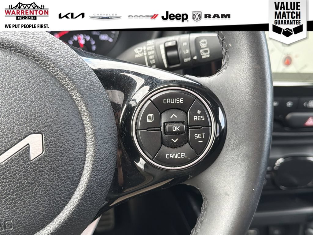 Used 2022 Kia Soul GT-Line FWD image 20