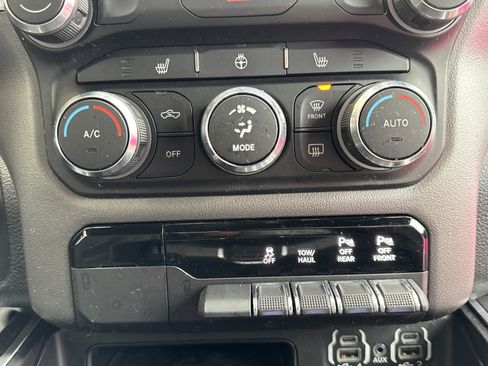 Used 2022 RAM 1500 Big Horn image 16