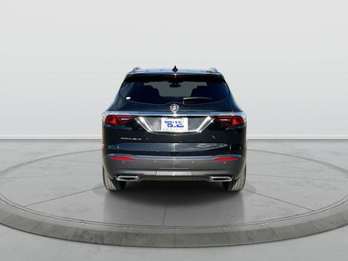 Used 2023 Buick Enclave Essence FWD image 7
