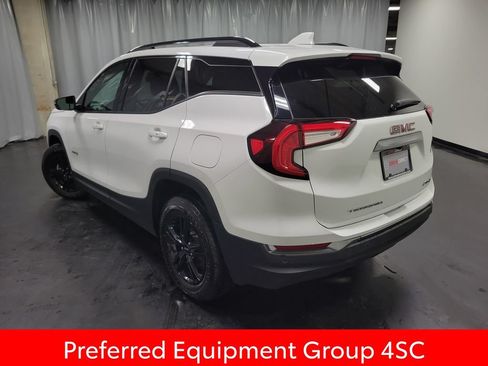 Used 2022 GMC Terrain AT4 AWD/4WD image 6