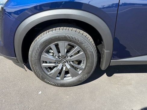 New 2026 Nissan Pathfinder SV AWD/4WD image 26