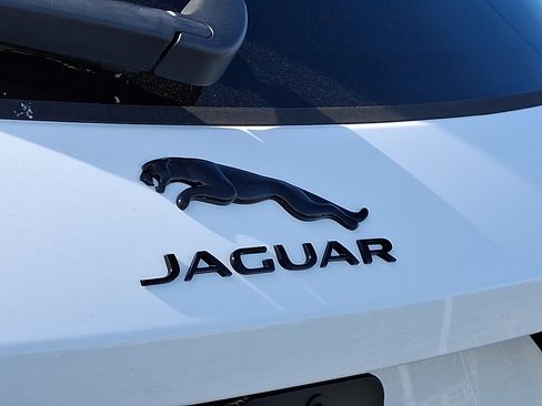 Used 2026 Jaguar F-PACE R-Dynamic S AWD/4WD image 21