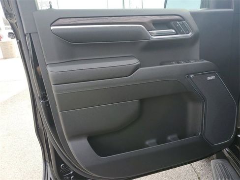 New 2024 GMC Sierra 1500 SLT w/ SLT Premium Plus Package image 17