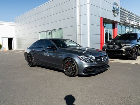 Used 2018 Mercedes-Benz C 63 AMG S image 27