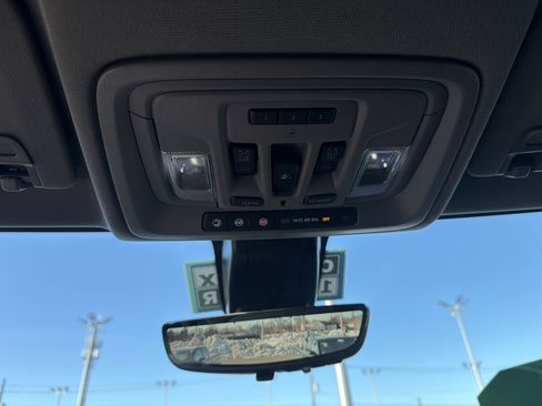 Used 2020 GMC Sierra 2500 Denali w/ Denali Ultimate Package image 23