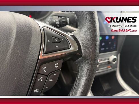 Used 2024 Ford Edge SEL AWD/4WD image 30