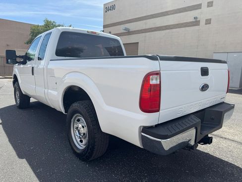 Used 2016 Ford F250 XL w/ Power Equipment Group AWD/4WD image 5