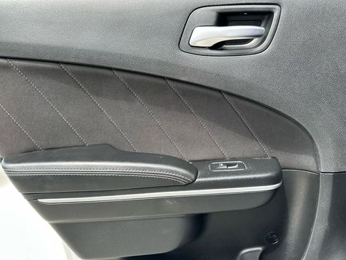 Used 2020 Dodge Charger R/T RWD image 15