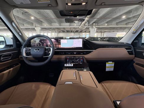New 2026 INFINITI QX80 Luxe w/ Cargo Package RWD image 11