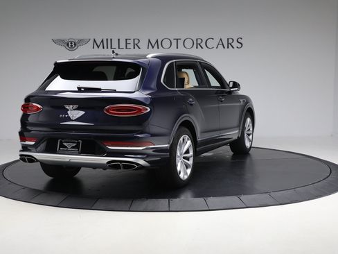 Certified 2024 Bentley Bentayga Extended Wheelbase AWD/4WD image 6