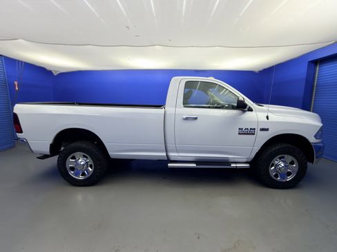 Used 2016 RAM 2500 SLT w/ Popular Equipment Group image 8