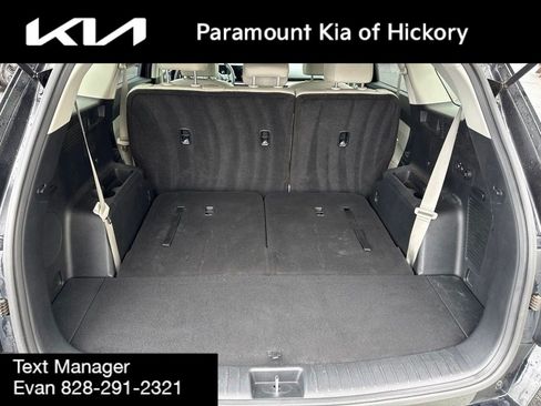 Used 2025 Kia Sorento S w/ Panoramic Sunroof Package FWD image 11