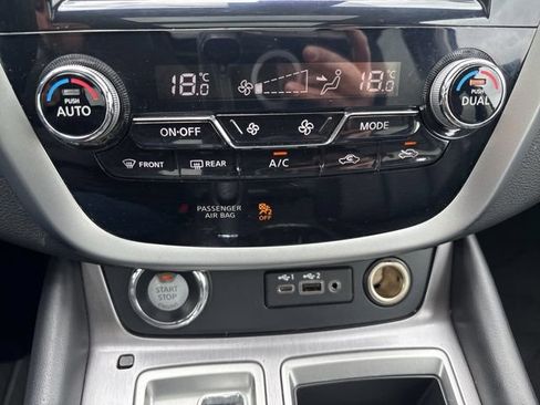 Used 2024 Nissan Murano SV AWD/4WD image 28