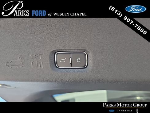 Certified 2025 Ford Expedition Platinum w/ Driver's Package image 10