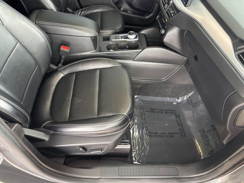 Used 2024 Ford Escape Platinum image 38