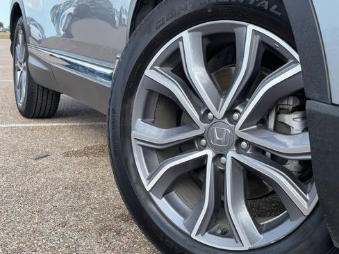 Used 2022 Honda CR-V Touring image 2
