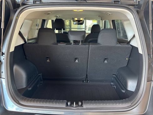 Used 2025 Kia Soul LX w/ LX Technology Package FWD image 29