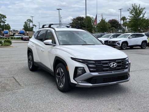 New 2026 Hyundai Tucson SEL FWD image 2