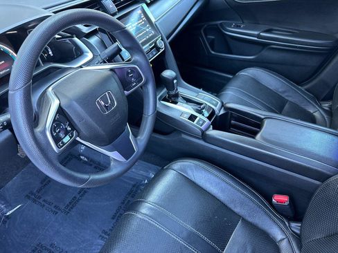 Used 2018 Honda Civic EX image 10