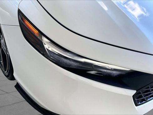 Used 2023 Honda Accord Sport image 27