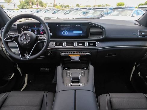 New 2026 Mercedes-Benz GLE 580 4MATIC image 13