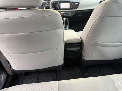 Used 2014 Toyota Corolla LE w/ Driver Convenience Package image 12