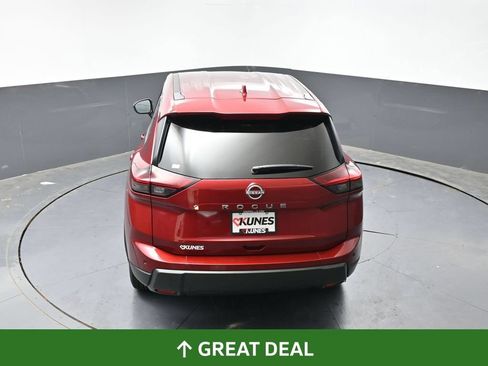 Used 2025 Nissan Rogue SV FWD image 49