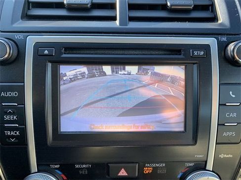 Used 2012 Toyota Camry XLE image 22