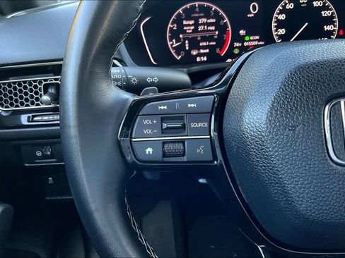 Used 2025 Honda Civic Sport image 13