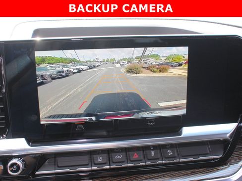 Used 2024 GMC Sierra 2500 SLE w/ SLE Value Package; AWD/4WD image 22