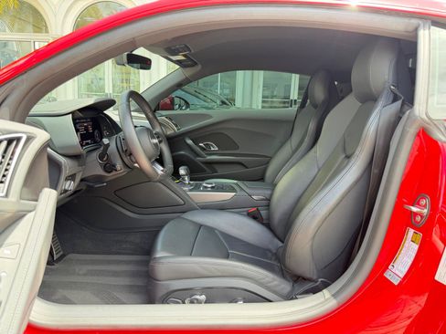 Used 2021 Audi R8 V10 RWD image 28