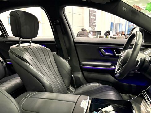 Used 2022 Mercedes-Benz S 500 4MATIC image 18