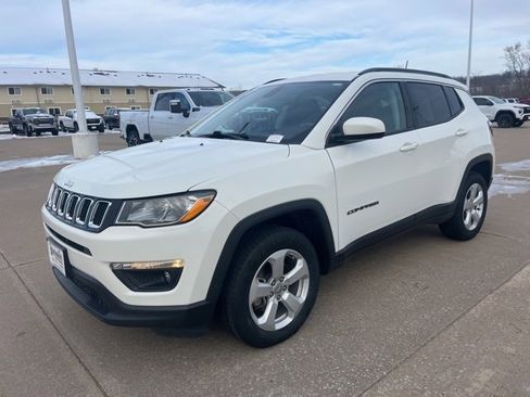 Used 2019 Jeep Compass Latitude image 7