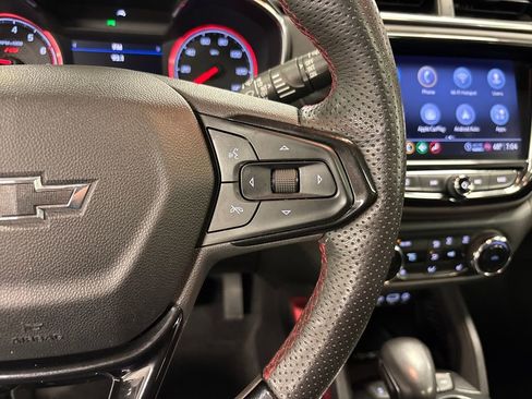 Used 2022 Chevrolet TrailBlazer RS w/ Sun and Liftgate Package image 33