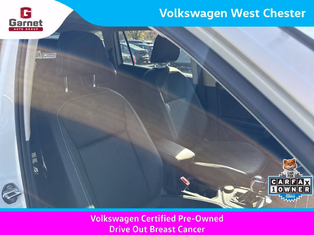 Used 2022 Volkswagen Tiguan SE w/ Panoramic Sunroof Package AWD/4WD image 16