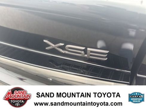 Used 2024 Toyota Prius Prime XSE image 9